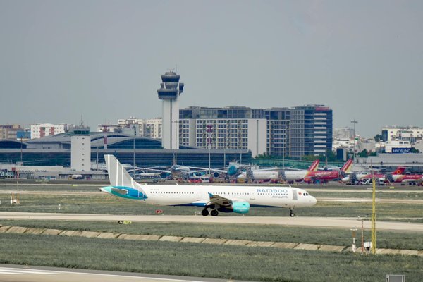 Quels sont les meilleurs conseils pour profiter de la pêche à la ligne en camping tout en respectant l'environnement ?